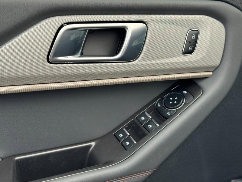 New 2026 Ford Explorer Active image 11