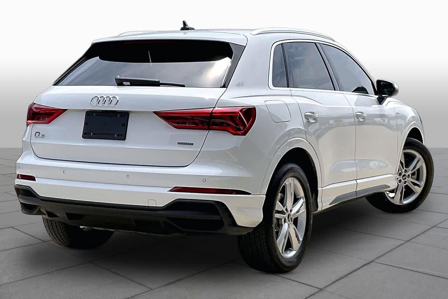 Used 2024 Audi Q3 2.0T Premium Plus w/ Premium Plus Package AWD/4WD image 12