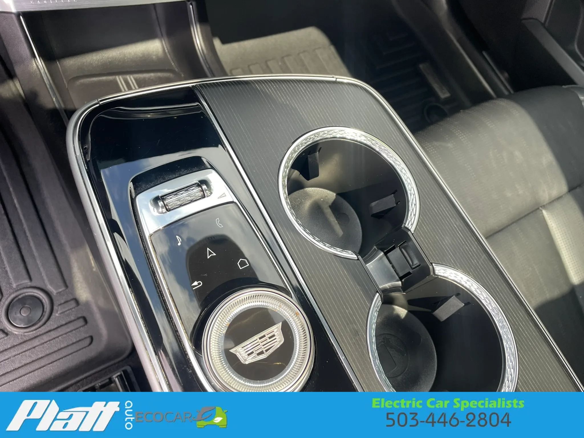 Used 2024 Cadillac Lyriq Sport AWD/4WD image 32