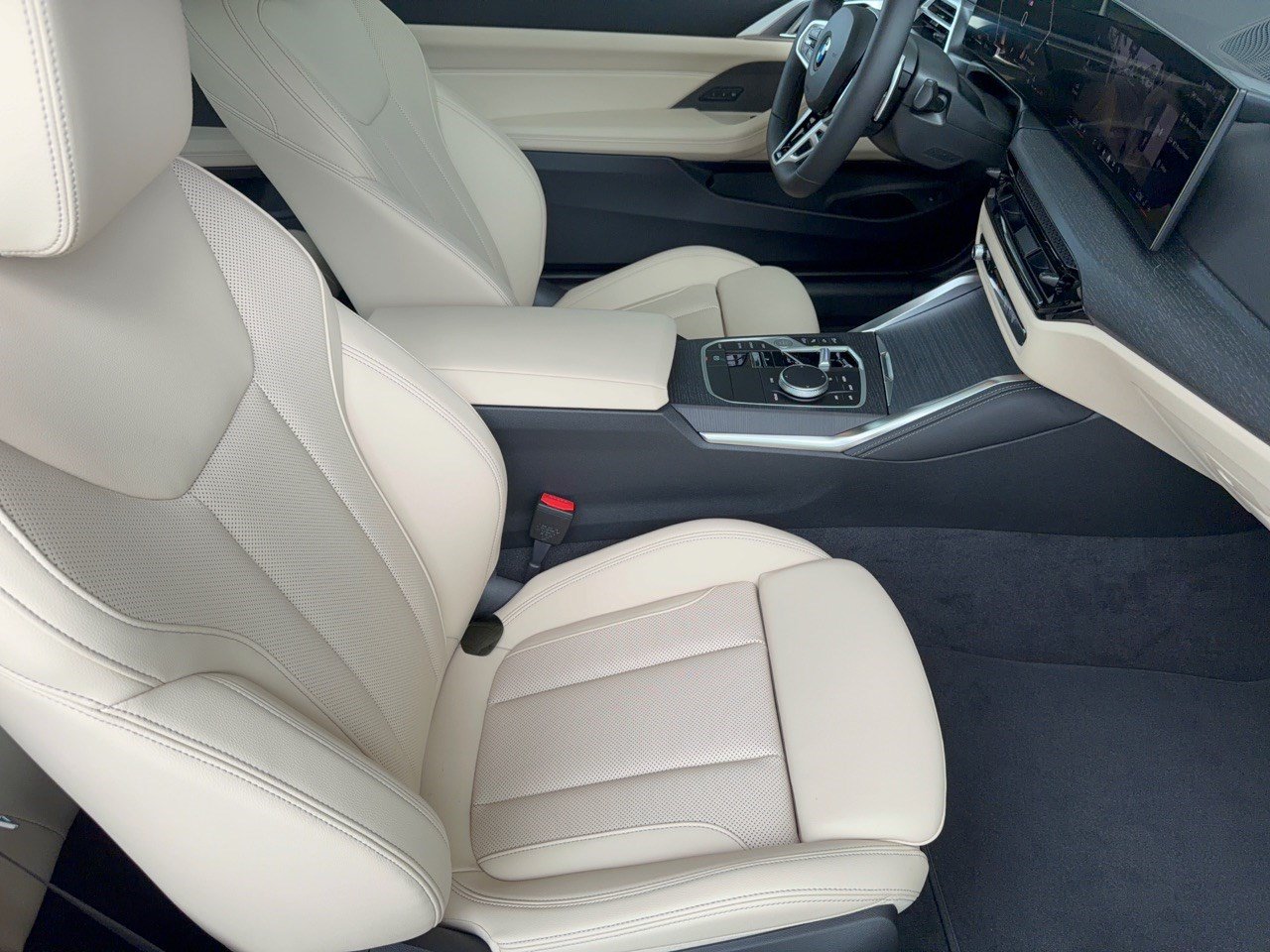 Used 2027 BMW 430i Coupe w/ M Sport Package AWD/4WD image 30