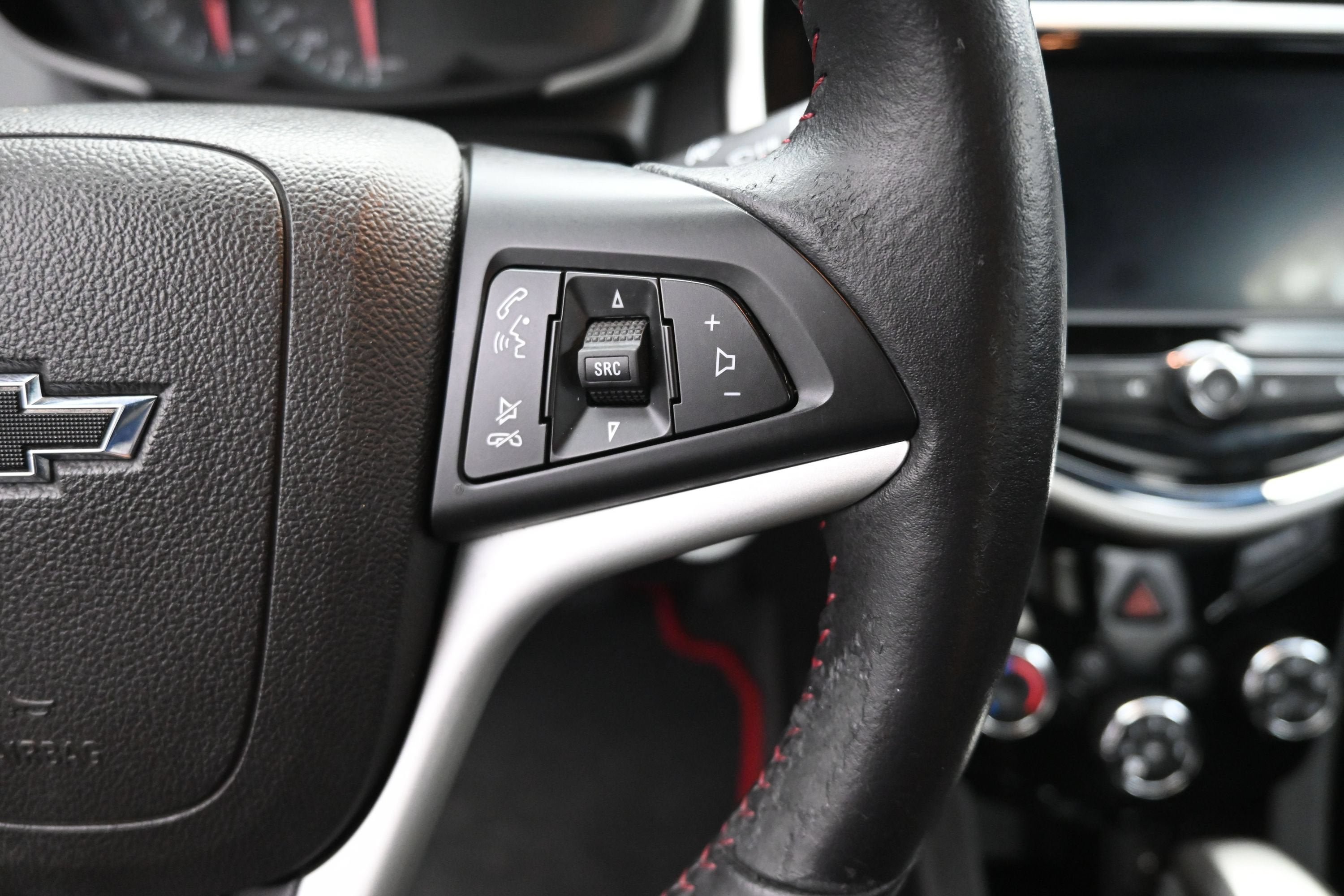 Used 2020 Chevrolet Sonic LT FWD image 14