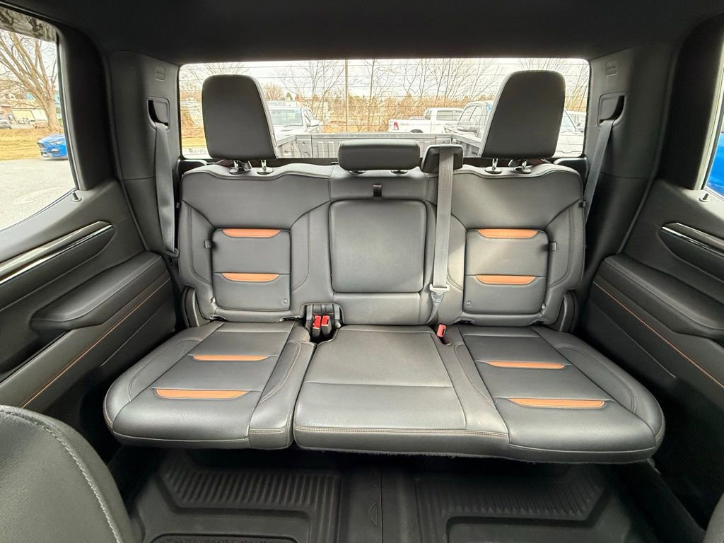 Used 2022 GMC Sierra 1500 AT4 image 29
