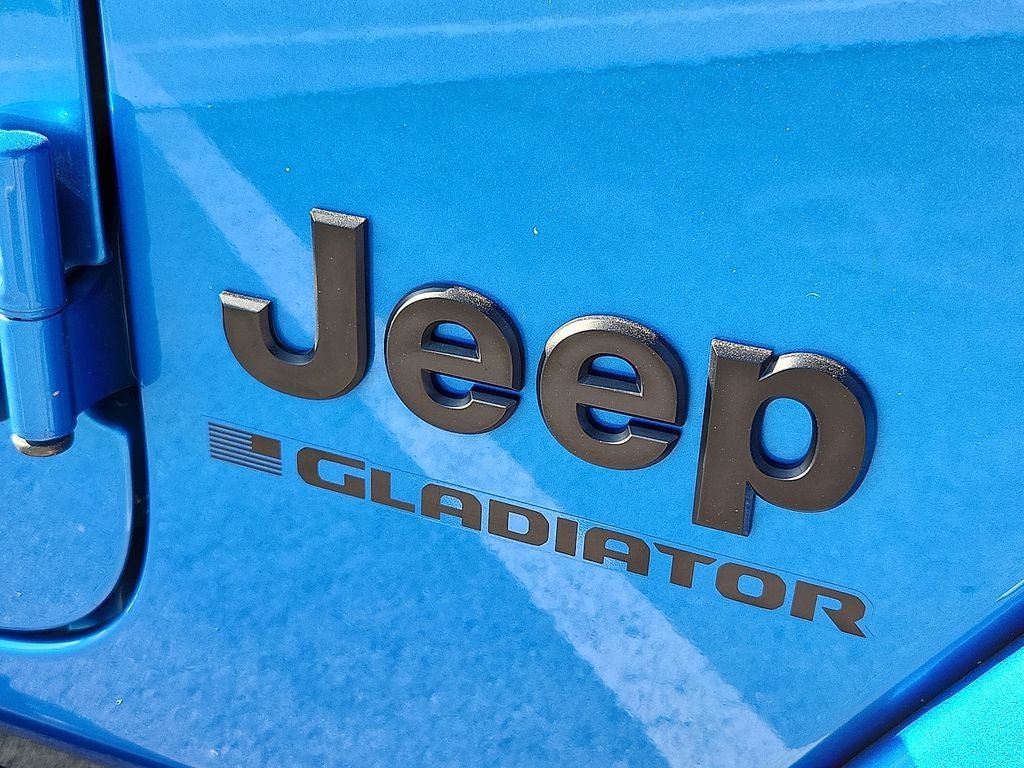 Used 2024 Jeep Gladiator Sport AWD/4WD image 10