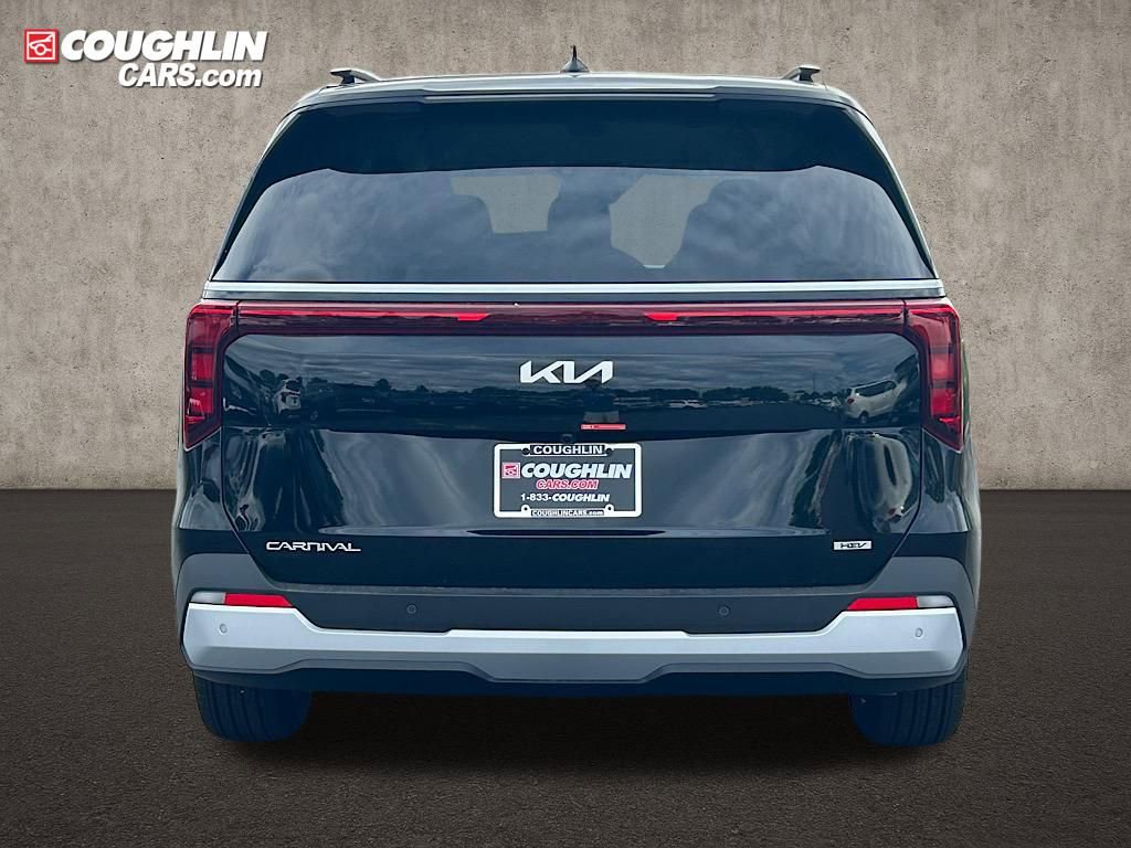 New 2026 Kia Carnival EX FWD image 4