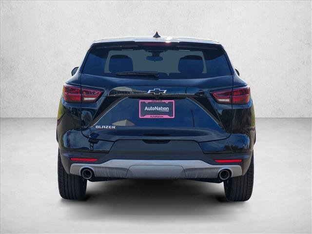 New 2026 Chevrolet Blazer LT w/ LPO, Black Grille Bar Package FWD image 8