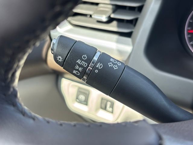 Used 2018 GMC Acadia SLT image 21