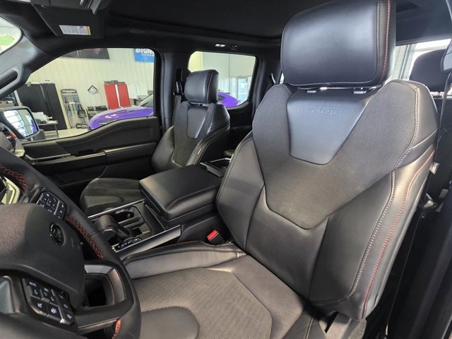 Used 2025 Ford F150 Raptor AWD/4WD image 11