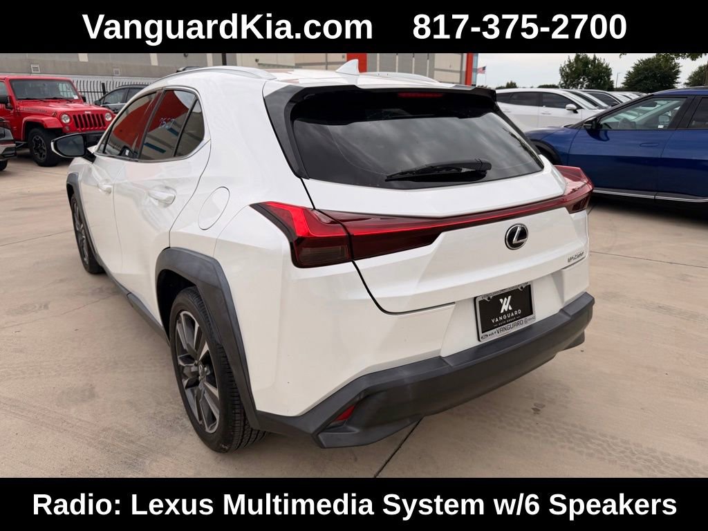 Used 2019 Lexus UX 200 w/ Accessory Package 2 FWD image 2