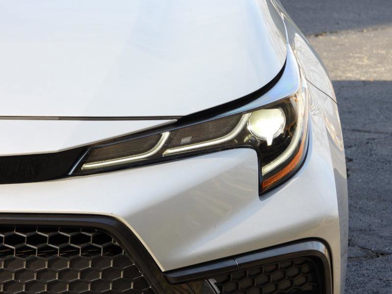 Used 2020 Toyota Corolla SE image 29