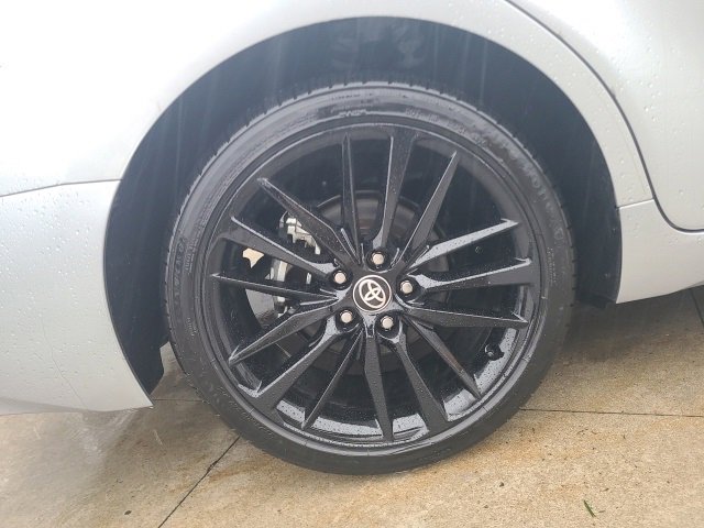 Used 2024 Toyota Camry XSE image 10