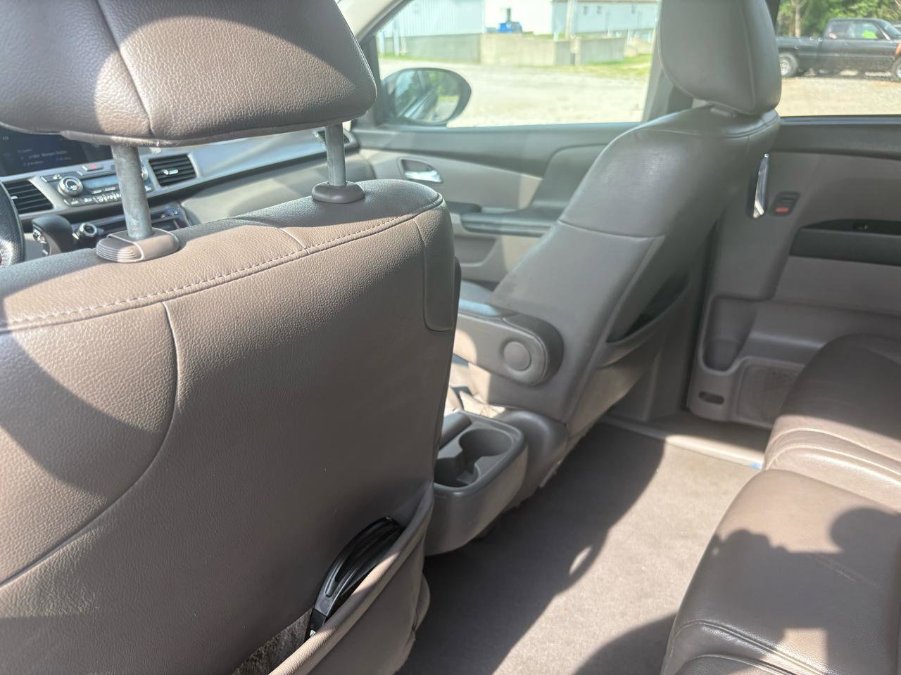Used 2016 Honda Odyssey EX-L image 36