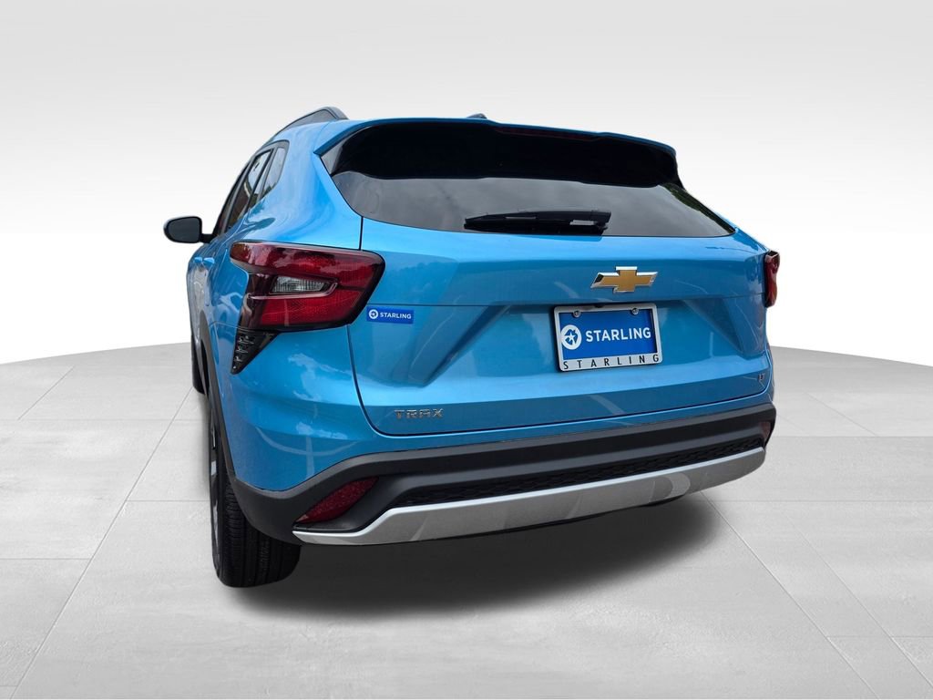 New 2026 Chevrolet Trax LT FWD image 7