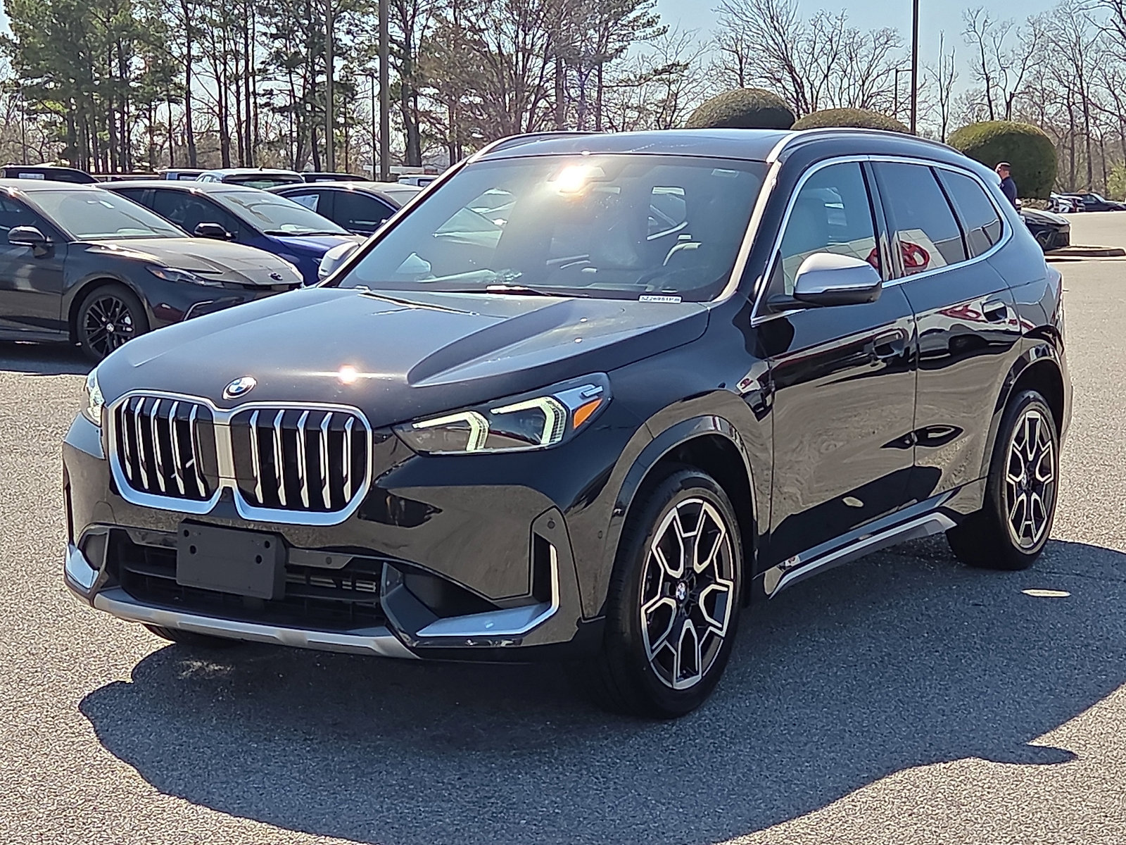 Used 2024 BMW X1 xDrive28i w/ Premium Package image 2