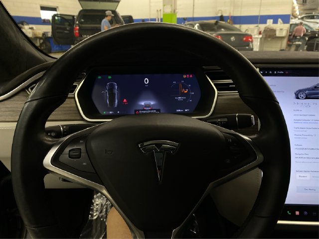 Used 2015 Tesla Model S 70D AWD/4WD image 23