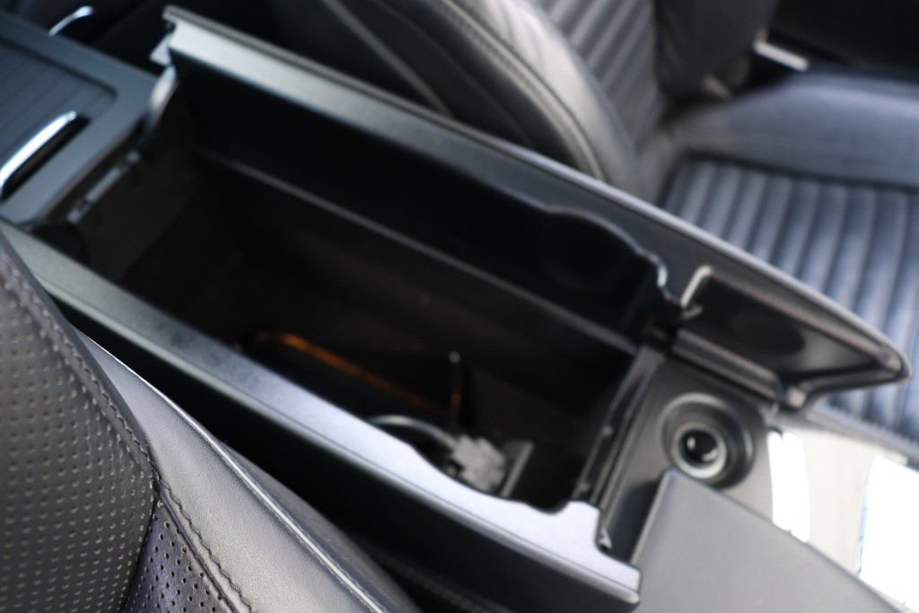 Used 2014 Mercedes-Benz SL 550 w/ Driver Assistance Package image 47