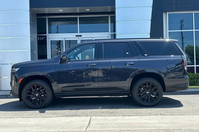 Certified 2024 Cadillac Escalade Sport Platinum w/ LPO, ONYX Package AWD/4WD image 7