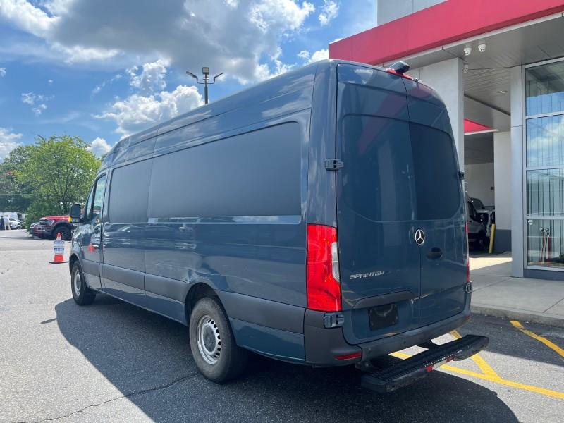 Used 2019 Mercedes-Benz Sprinter 170 image 5