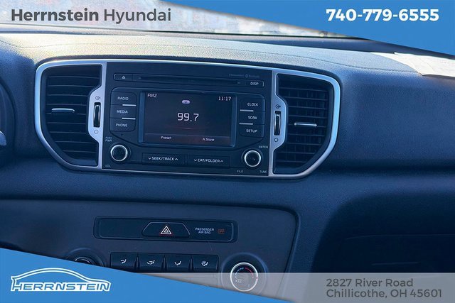 Used 2017 Kia Sportage LX image 10