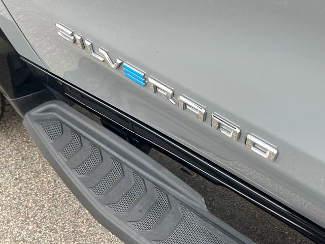 New 2025 Chevrolet Silverado EV RST image 8