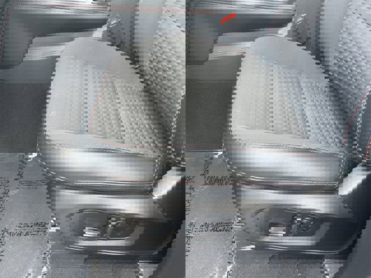 Used 2025 Ford Explorer ST-Line w/ Premium Package image 19