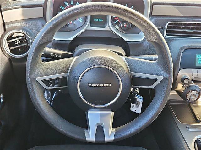 Used 2011 Chevrolet Camaro LS RWD image 14