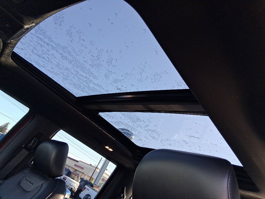 Used 2019 Ford F150 Raptor w/ Equipment Group 802A Luxury image 19