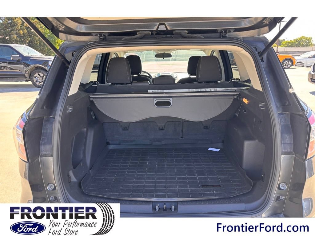 Used 2018 Ford Escape SE w/ SE Sync 3 Package FWD image 13
