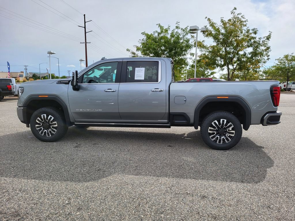 Used 2024 GMC Sierra 2500 Denali Ultimate w/ Max Trailering Package image 48