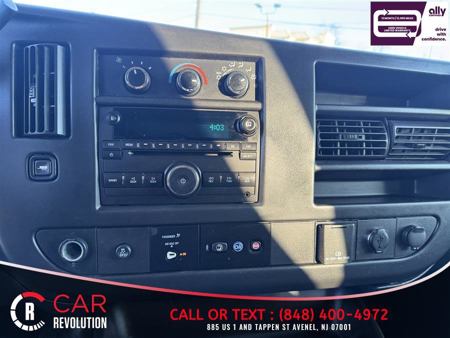 Used 2017 Chevrolet Express 2500 LT w/ LT Preferred Equipment Group image 12