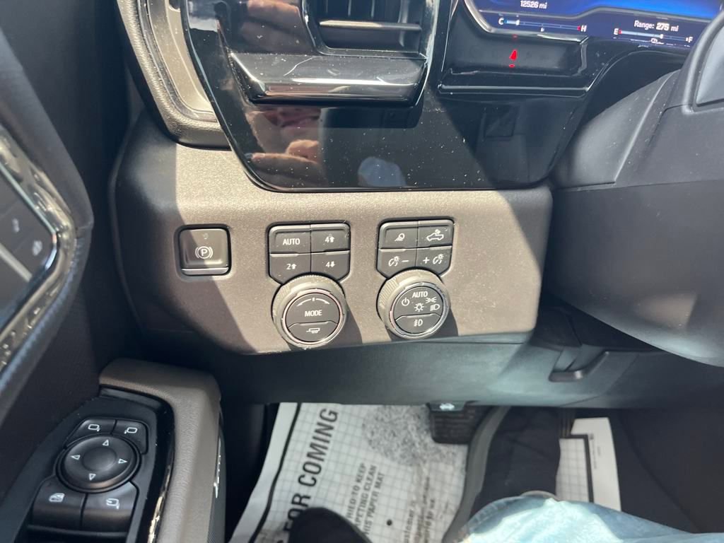 Used 2024 Chevrolet Silverado 1500 ZR2 w/ ZR2 Bison Edition image 13