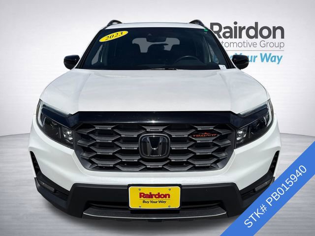 Used 2023 Honda Passport TrailSport image 2
