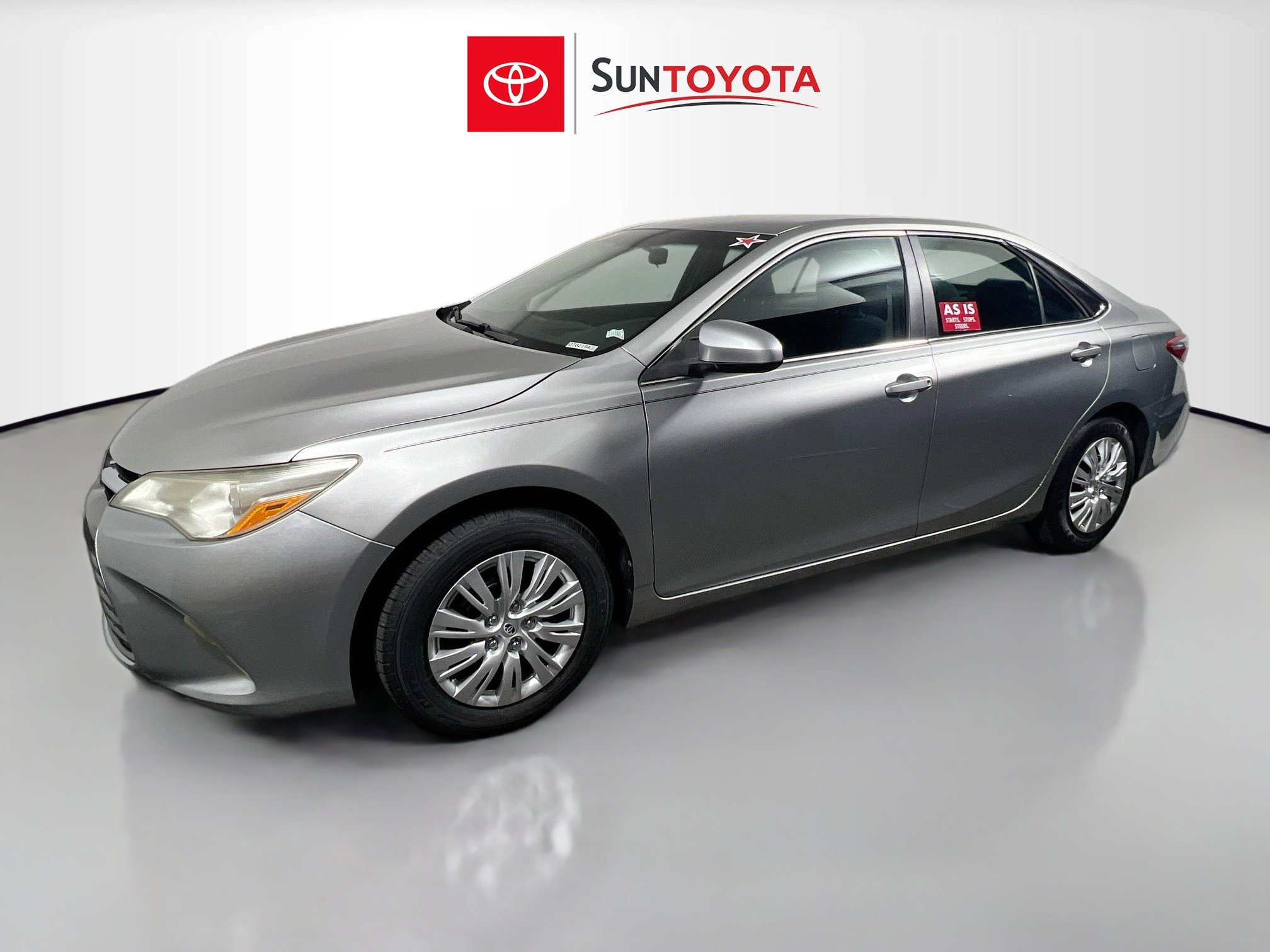 Used 2015 Toyota Camry LE FWD image 9