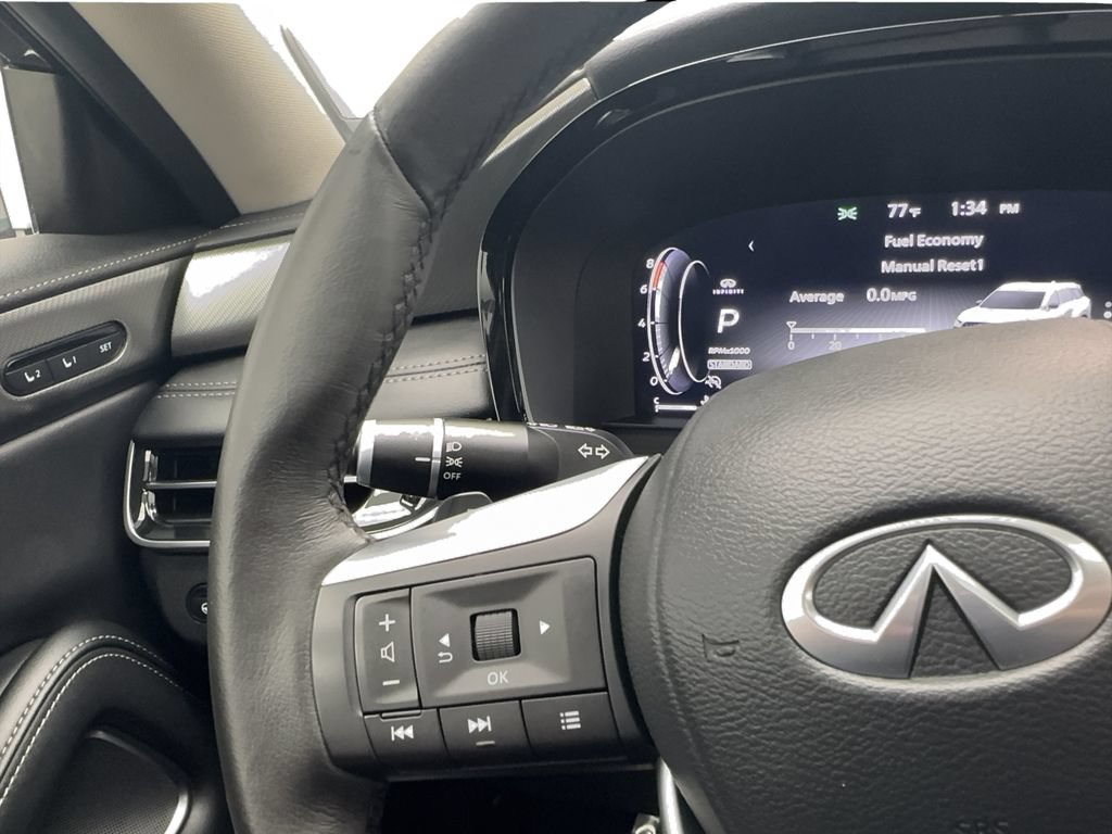 Used 2025 INFINITI QX60 Luxe FWD image 44