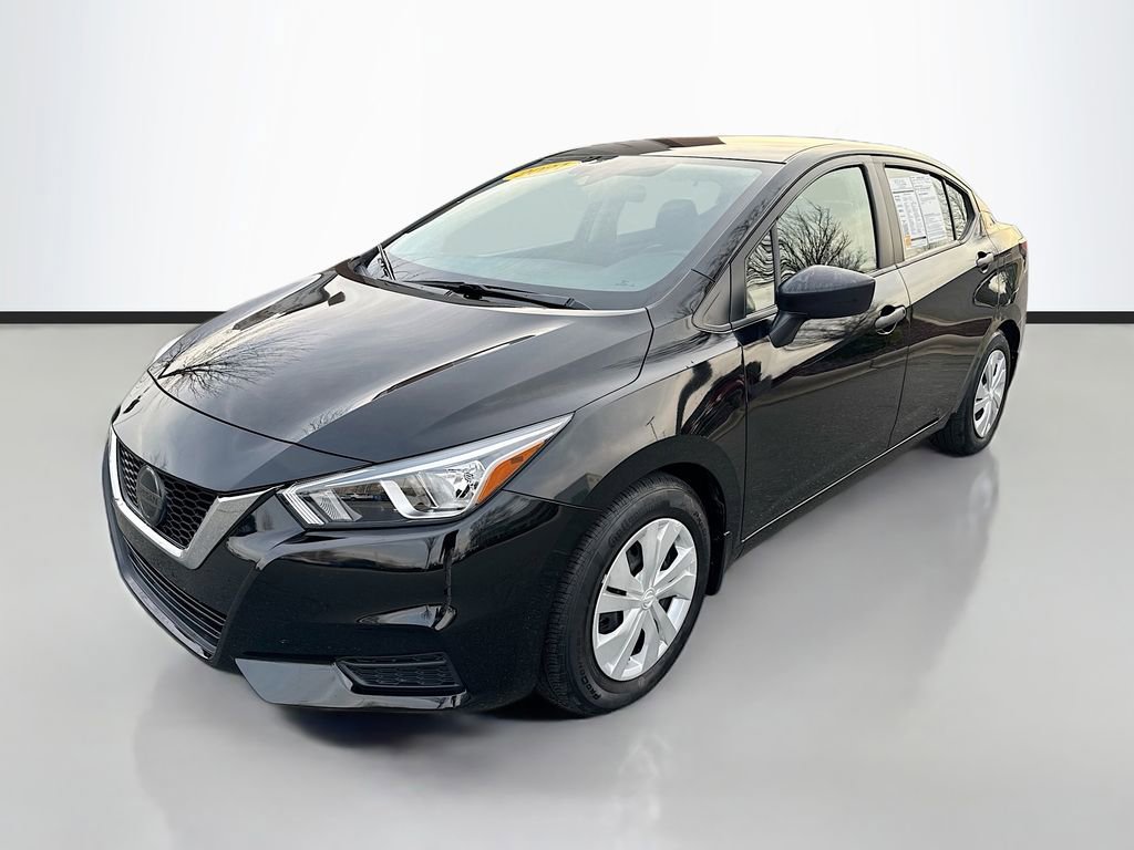 Used 2021 Nissan Versa S image 3