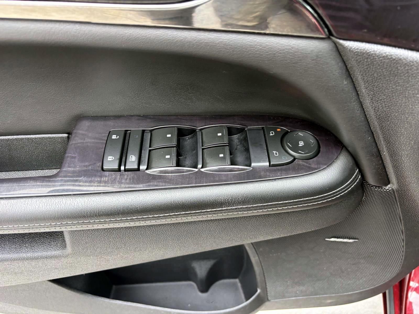 Used 2016 Buick Enclave Leather FWD image 13