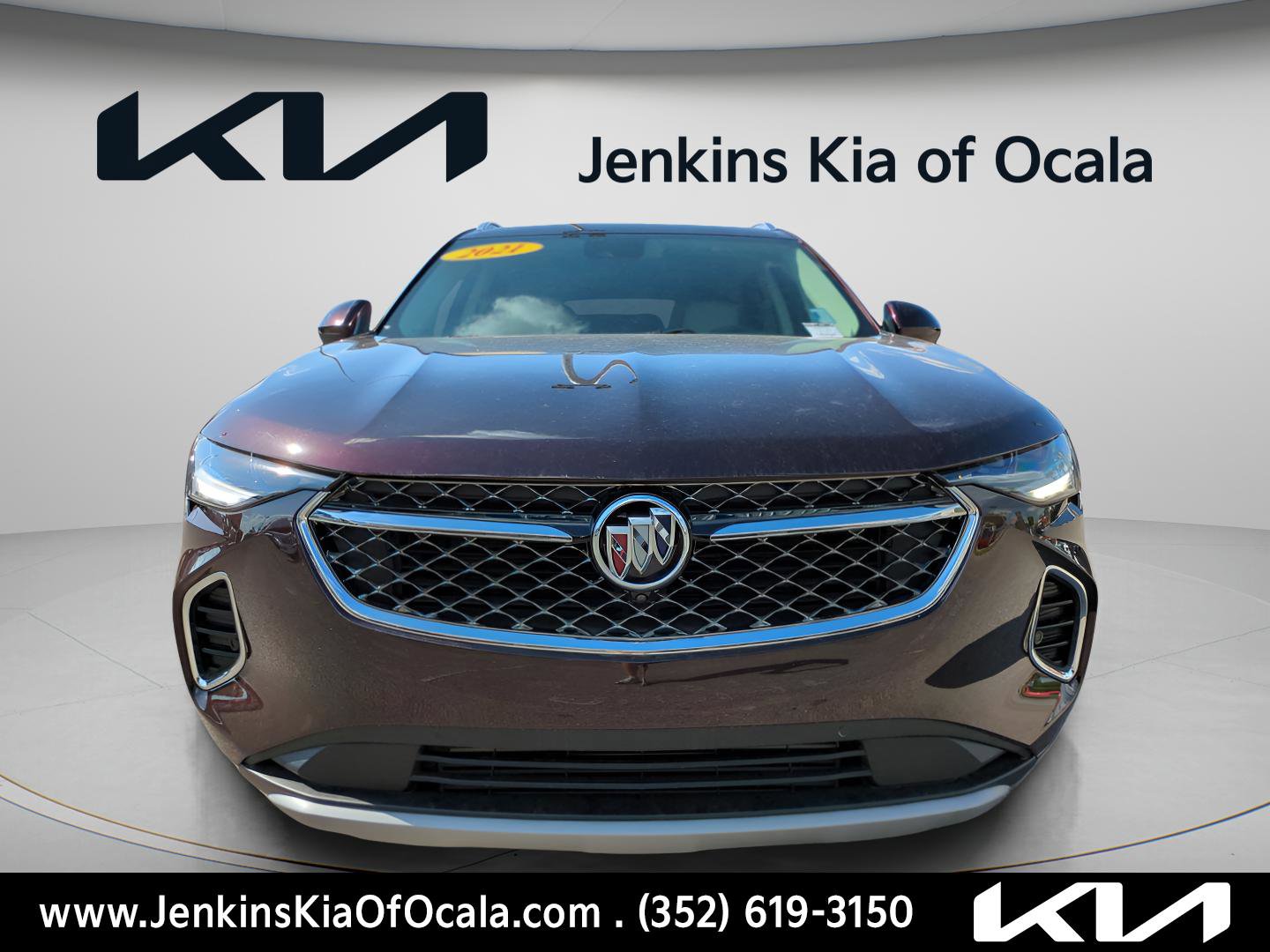 Used 2021 Buick Envision Avenir w/ Technology Package II FWD image 8