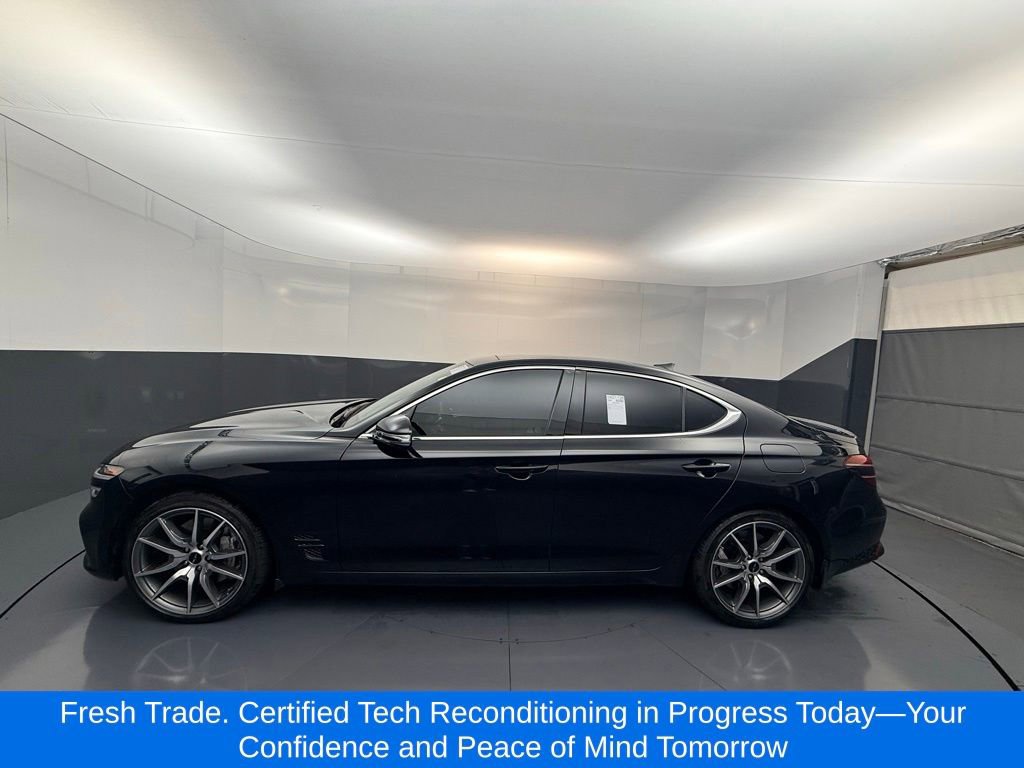 Used 2026 Genesis G70 2.5T Prestige RWD image 2