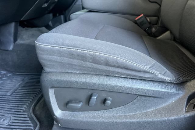 Used 2017 Chevrolet Silverado 1500 LT w/ LT Eassist Package RWD image 13