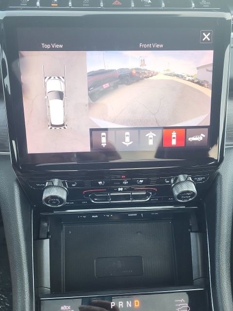 Used 2023 Jeep Grand Cherokee Overland w/ Advanced Protech Group III image 5