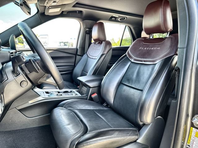 Certified 2020 Ford Explorer Platinum w/ Premium Technology Package AWD/4WD image 11