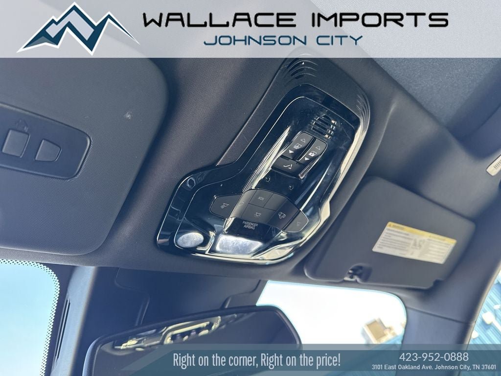 Used 2023 Alfa Romeo Stelvio Ti AWD/4WD image 16