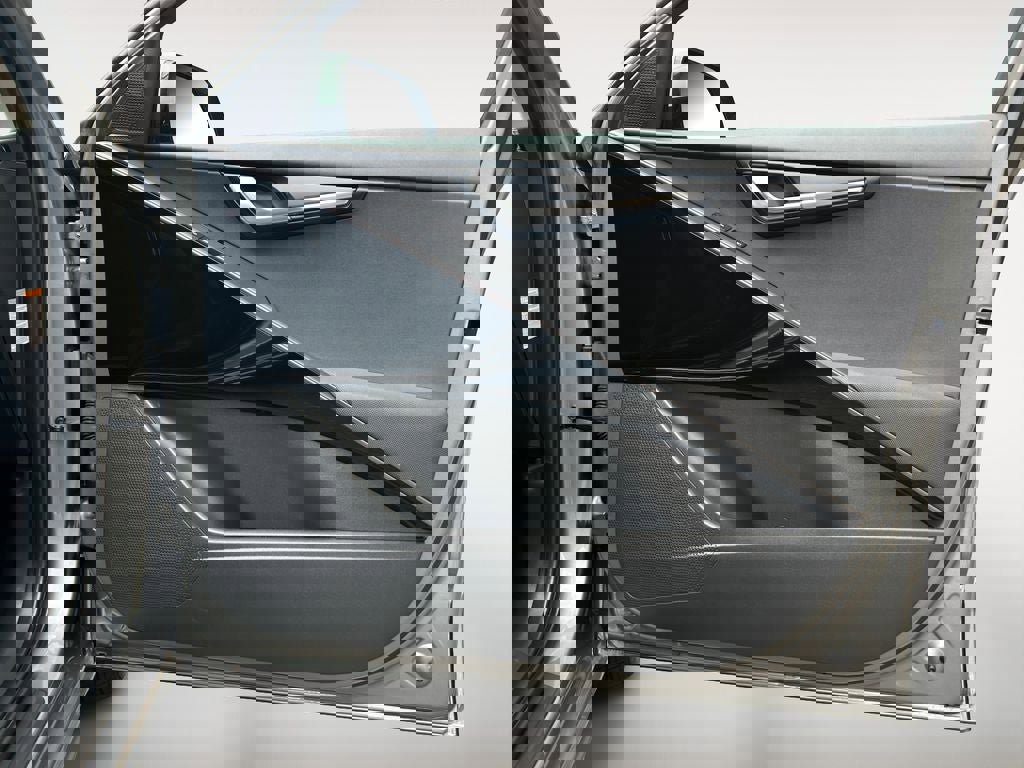 Used 2023 Kia Niro Wind FWD image 25