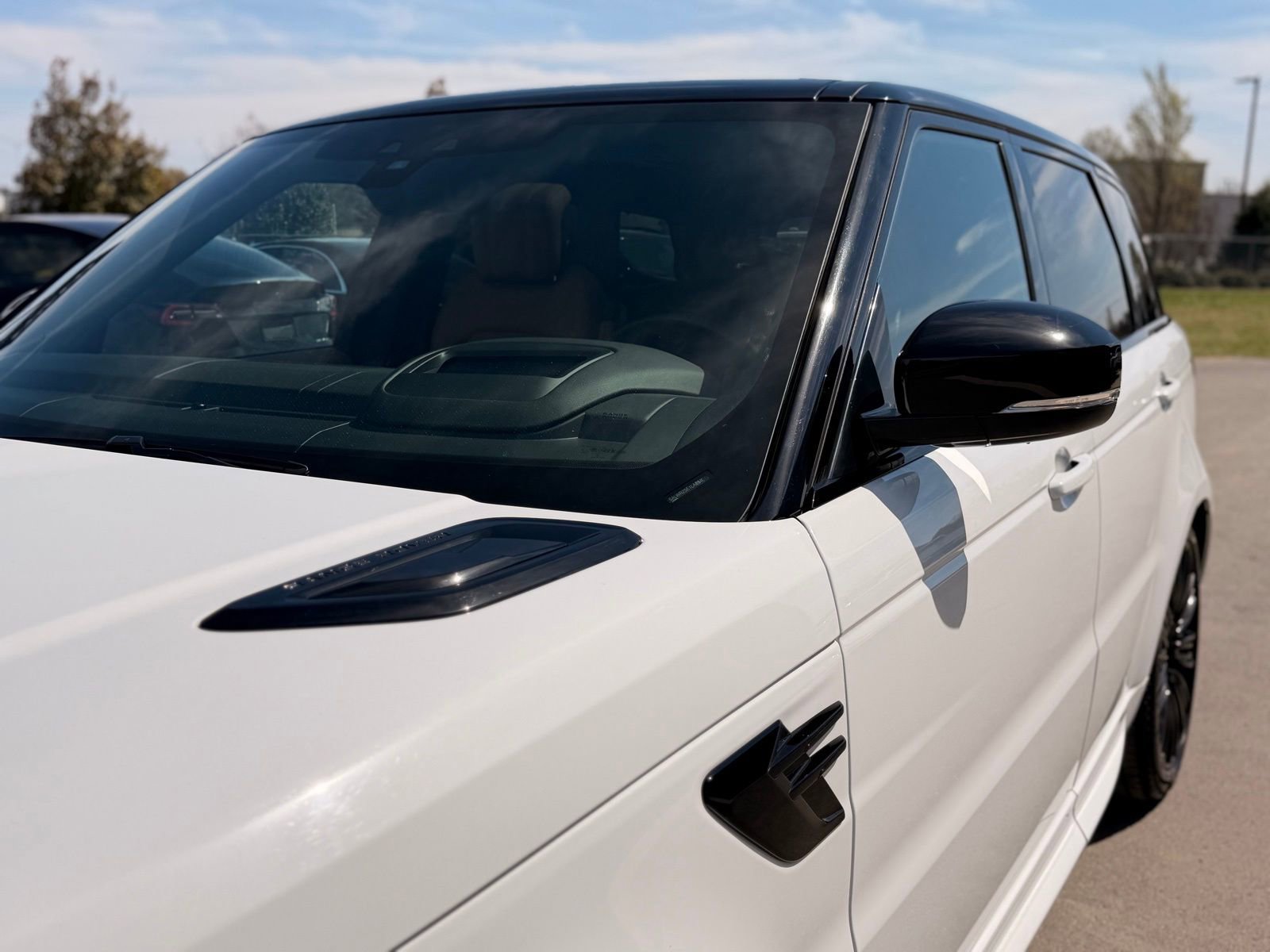 Used 2020 Land Rover Range Rover Sport HSE Dynamic image 12