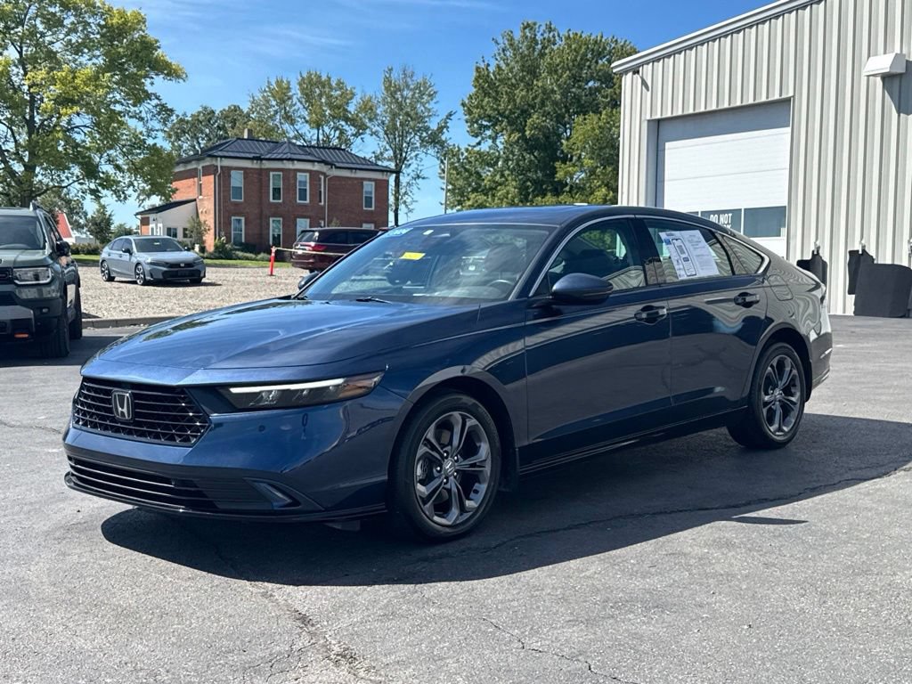 Used 2024 Honda Accord EX-L image 3