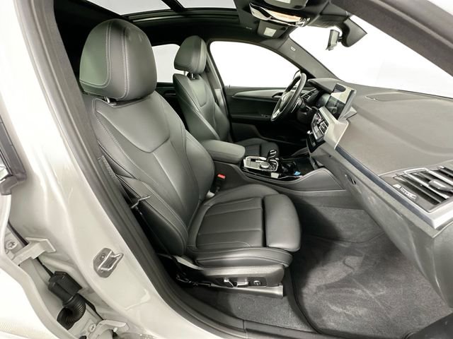 Used 2025 BMW X4 xDrive30i image 29