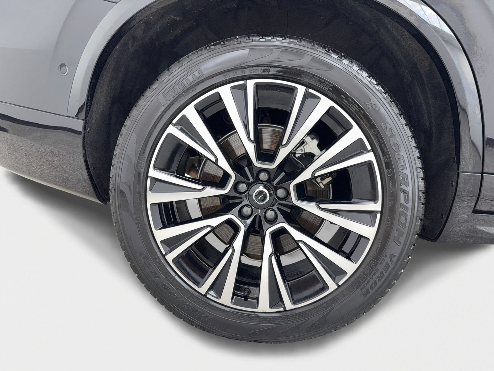 Used 2024 Volvo XC90 T8 Plus AWD/4WD image 52