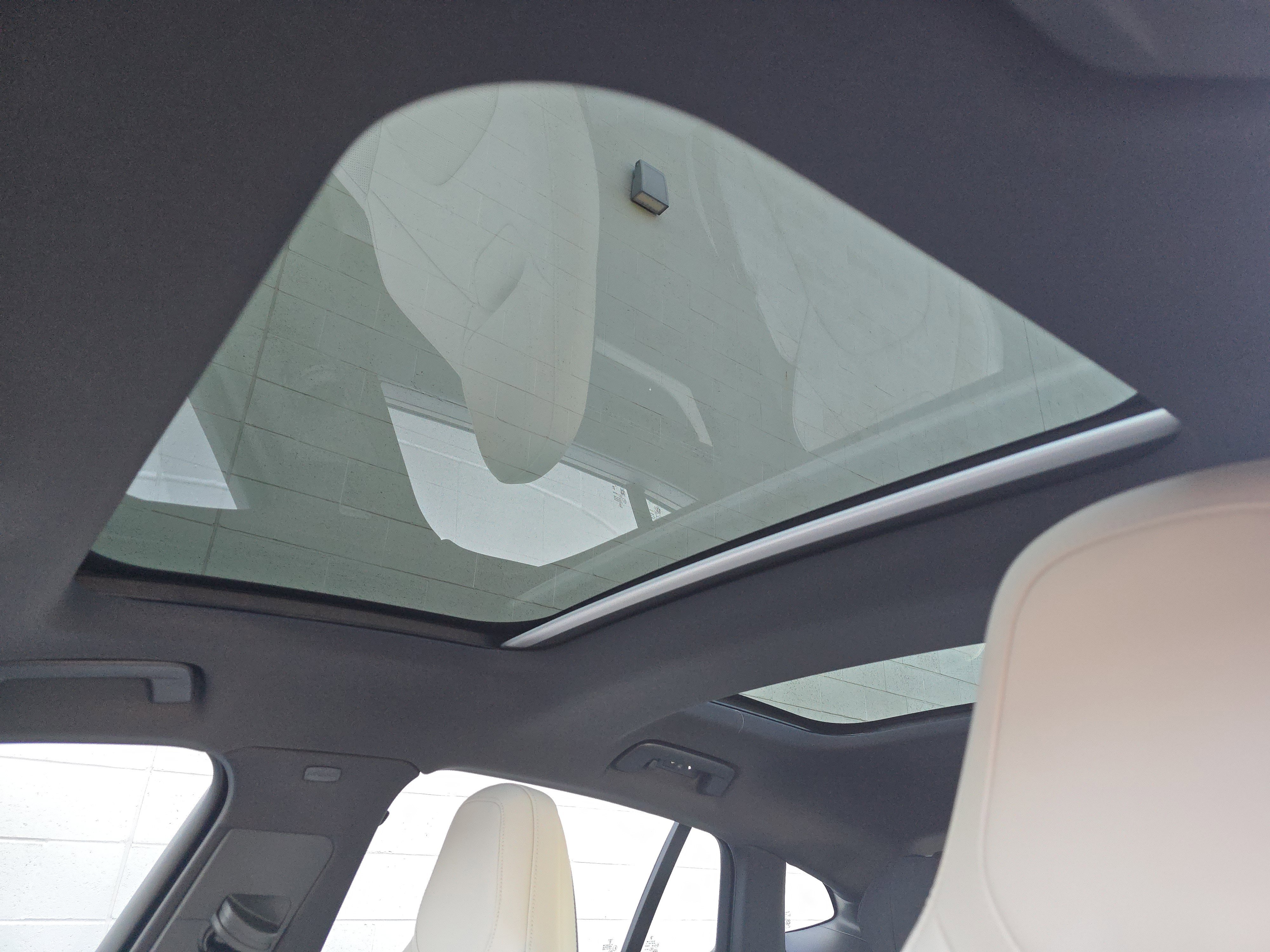 New 2026 Porsche Panamera 4 image 13