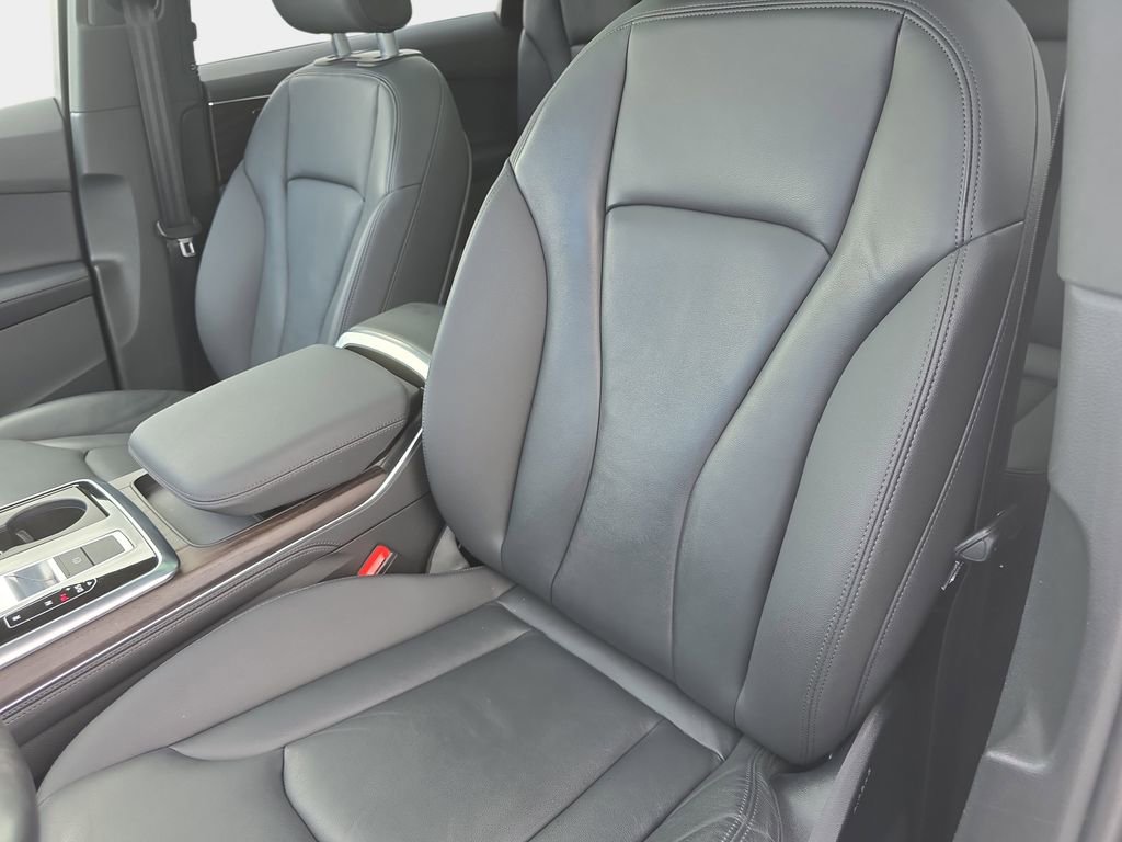 Certified 2023 Audi Q7 2.0T Premium Plus w/ Premium Plus Package AWD/4WD image 23