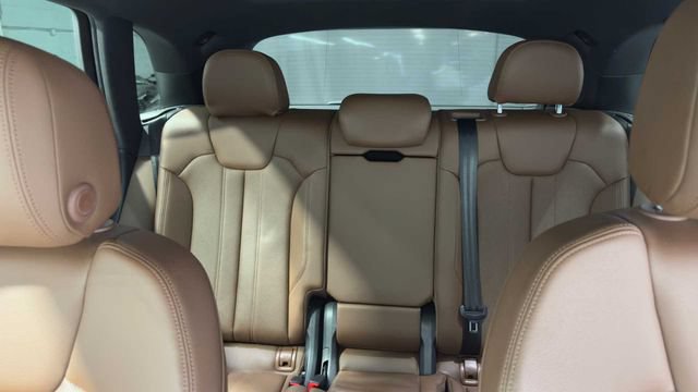 Used 2019 Audi Q5 2.0T Premium Plus w/ Premium Plus Package AWD/4WD image 24