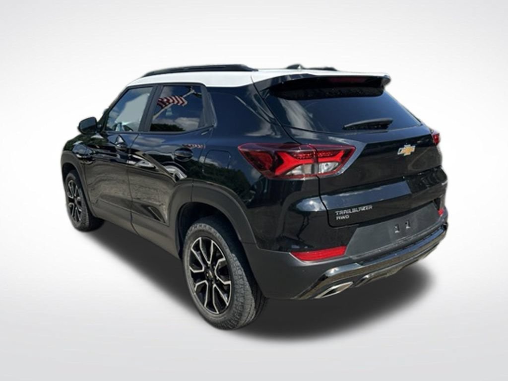 Used 2023 Chevrolet TrailBlazer ACTIV AWD/4WD image 3